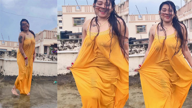 Susmita Malik Rooftop Dare In Daylight Full Wet