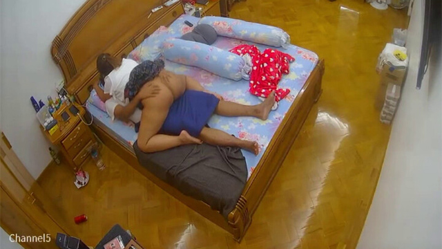 Desi Couple In Bedroom Mms Cctv Cam