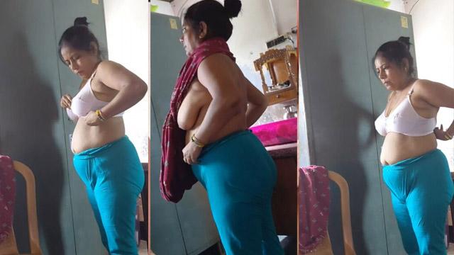 Shameless Mom Dress Remove – Mom Nude Mms